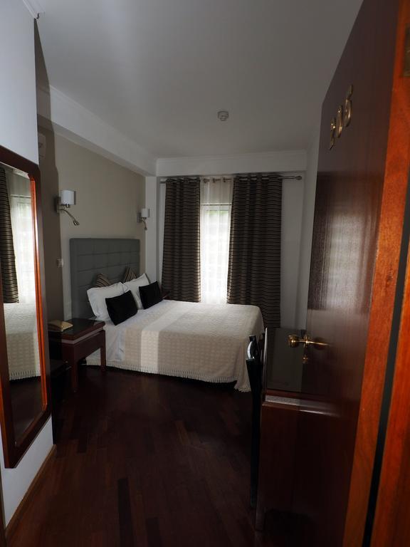 Residencial Imperial Hotel Luso  Kültér fotó